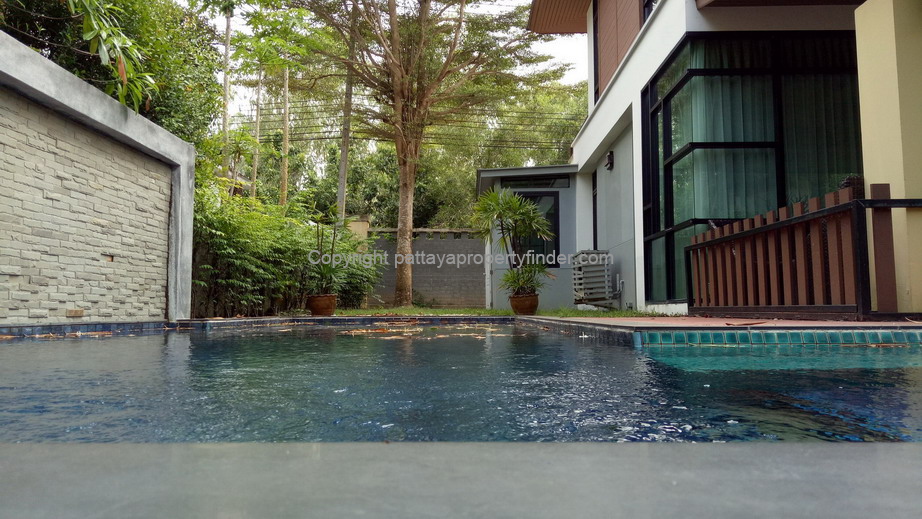 Private Pool House For Rent in East Pattaya