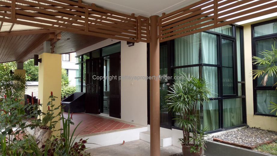 Private Pool House For Rent in East Pattaya