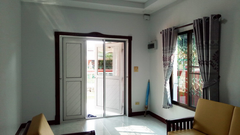 2 Story House for Sale and Rent in East Pattaya