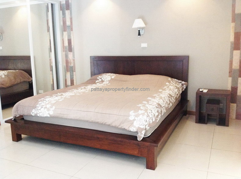 Modern House for Rent on Trappraya Rd Jomtien