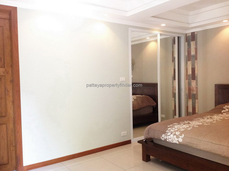 Modern House for Rent on Trappraya Rd Jomtien