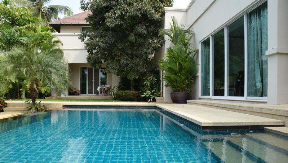 Luxury Homes for Sale and Rent in Pong, Pattaya Thailand