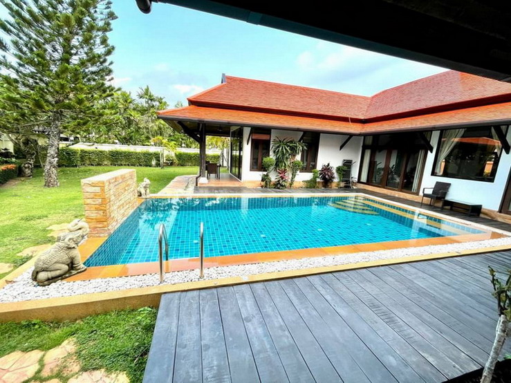 Thai Bali House for Rent in East Pattaya