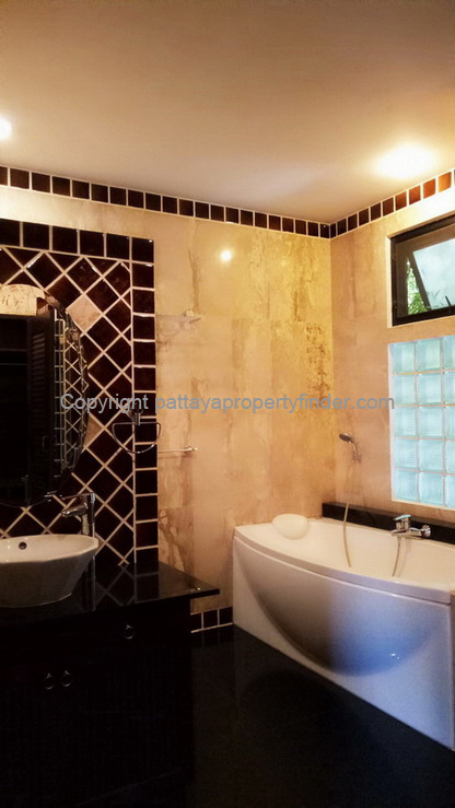 Thai Bali House for Rent in East Pattaya