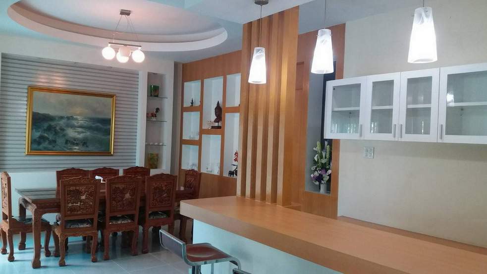 Single House with Private Swimming Pool for Rent in East Pattaya