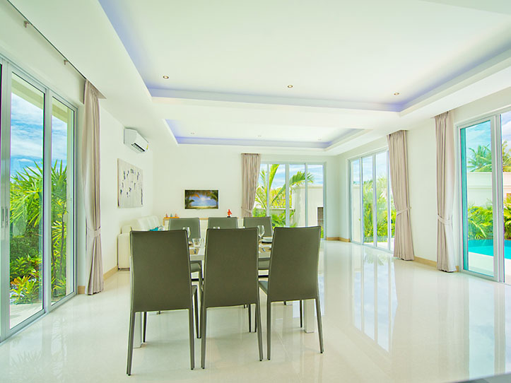 Luxury House for Sale in Pong, Pattaya Thailand