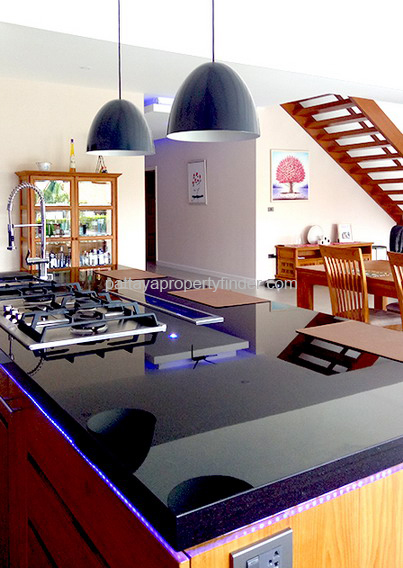 1 Rai-Family Pool Villa for Sale and Rent in Bang Saray-Sattahip,  Chonburi Thailand