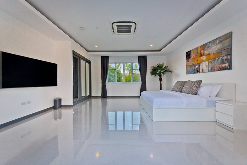 5-Bedroom Luxury Homes for Rent in Pattaya, Thailand