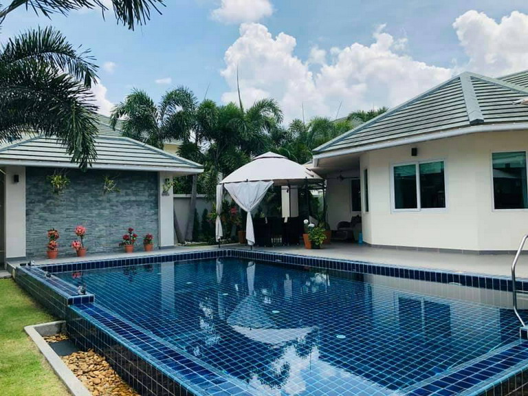 Luxury Dream Home for Sale and Rent East Pattaya