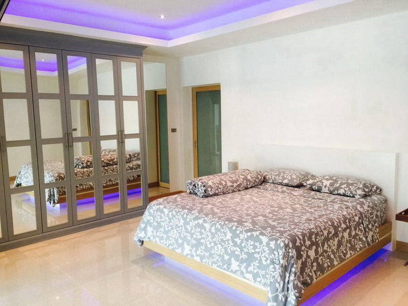 3 Bedrooms 3 Bathrooms Villa with Pool For Sale Rent, Pong, Pattaya