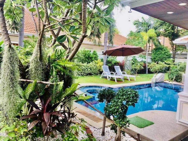 Pool Villa for Sale and Rent in Jomtien, Pattaya Thailand