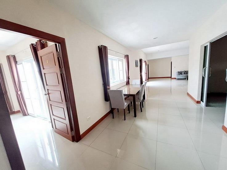 4 Bedrooms Pool Villa For Rent in East Pattaya