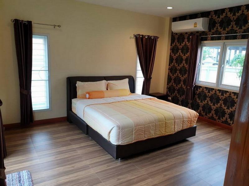 5 Bedrooms Pool Villa For Rent in Soi Khao Talo, Pattaya