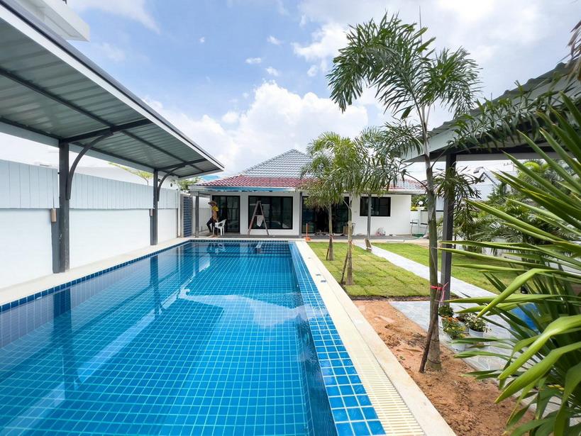 Pool Villa for Rent in Mapprachan Lake., East Pattaya