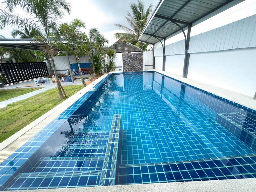 Pool Villa for Rent in Mapprachan Lake., East Pattaya