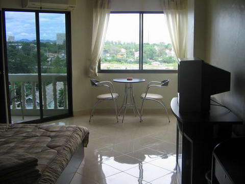 Jomtien Beach Condo for Sale