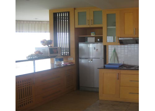 3-Bedroom Condo for Sale or Rent in Na Jomtien