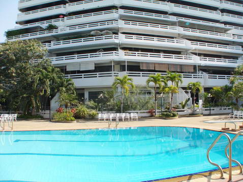 Sea-view Jomtien Condo for Sale