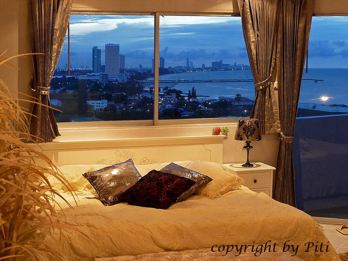 Quick Sale !! Condo in Pattaya Close to Na Jomtien Beach