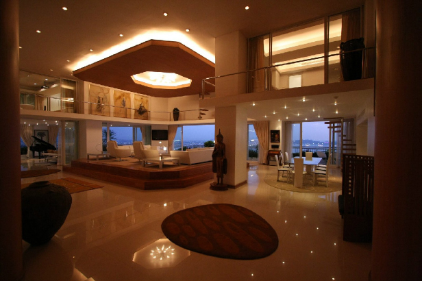 PENTHOUSE AT WONGAMAT BEACH