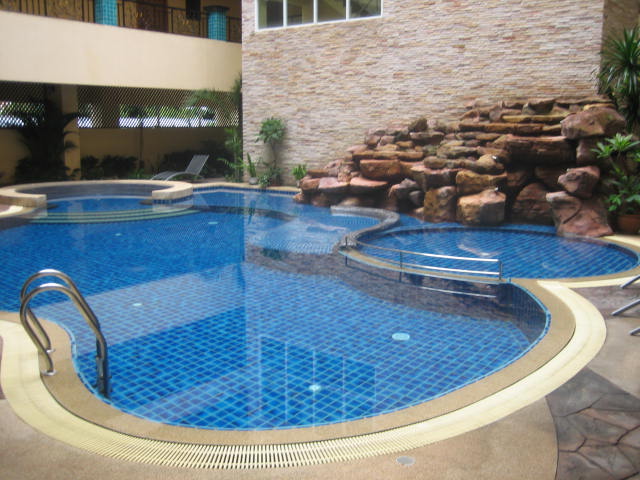 Central Pattaya Condo for Sale and Rent