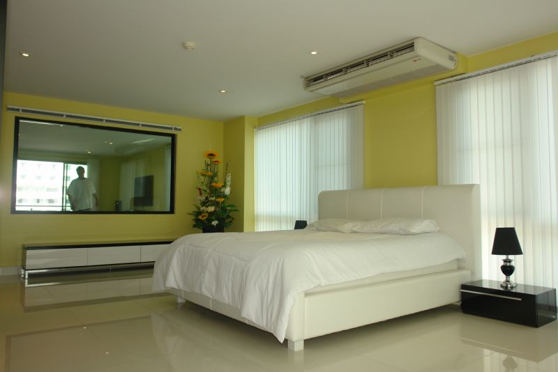 Luxury Condominium for Rent in Center Pattaya