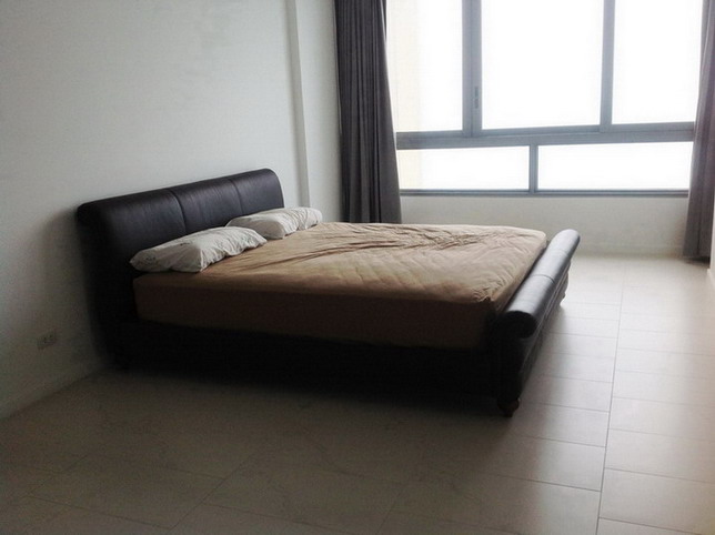 Wong Amat Beach Northpoint Condo for Rent