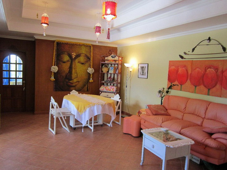 1 Bedroom Apartment 80 sqm for Sale