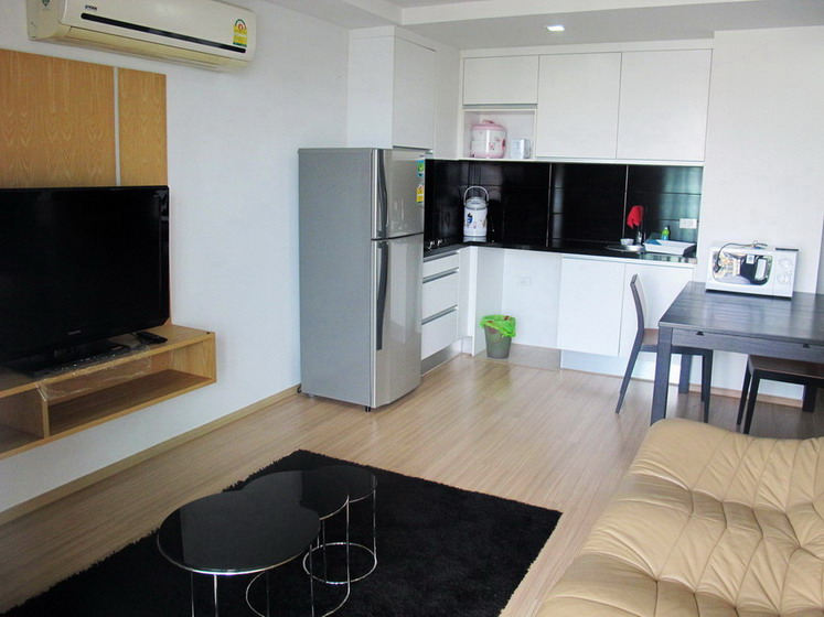 Center Pattaya Condo for Rent