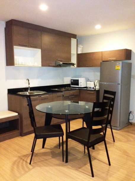 Pool View 2 Bedrooms Condo for Rent in Center Pattaya