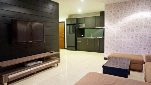 2 Bedrooms Condo for Rent Central Pattaya