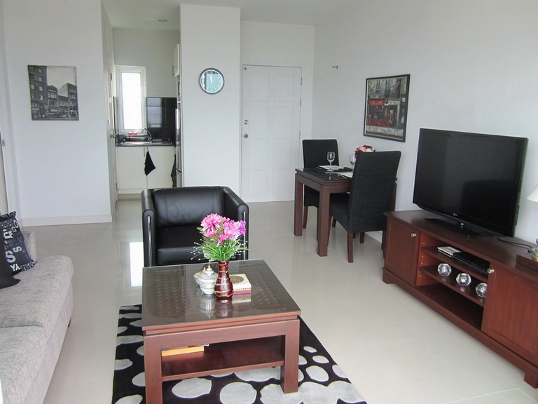 2 Bedroom Condo for Sale in Naklua -Wongamat