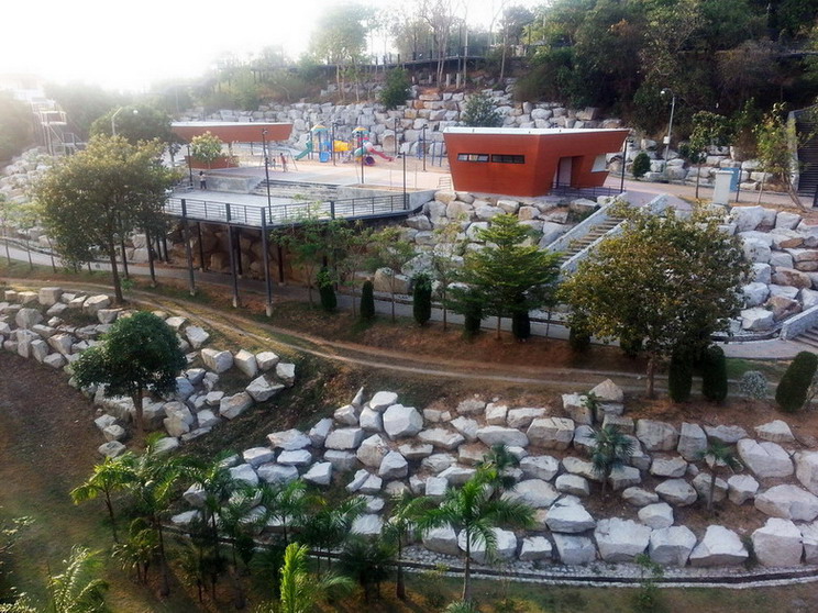 New Condo for Rent on Pratamnak Hill Pattaya