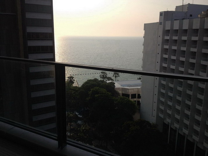 Wong Amat Beachfront Northpoint Condominium For Rent