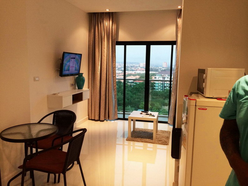 New Condo for Rent on Pratamnak Hill Jomtien Pattaya