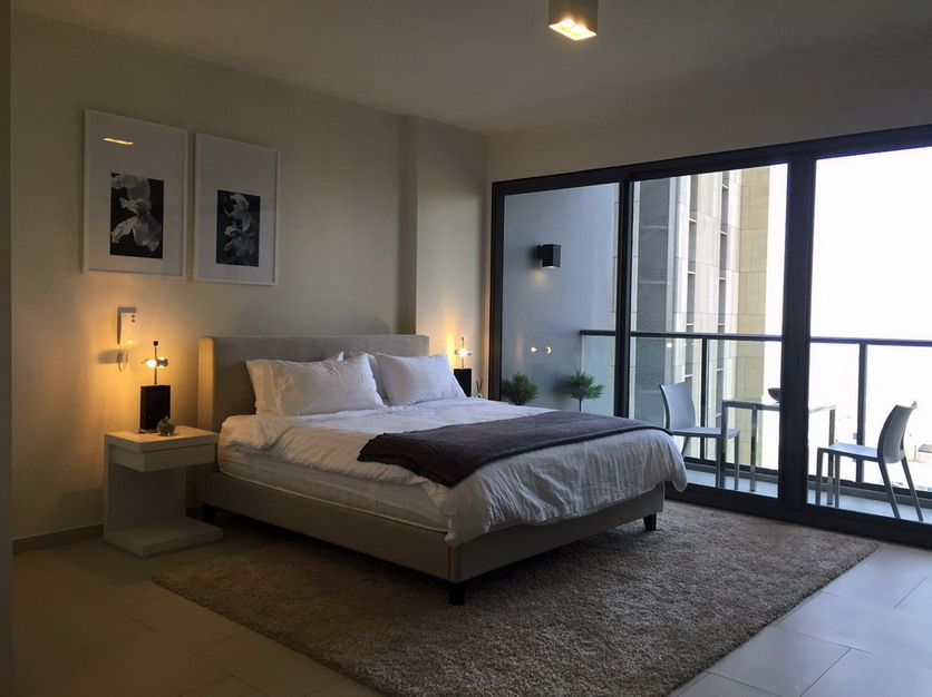 Beach Front New Condo For Rent in Wong Amat Beach Pattaya