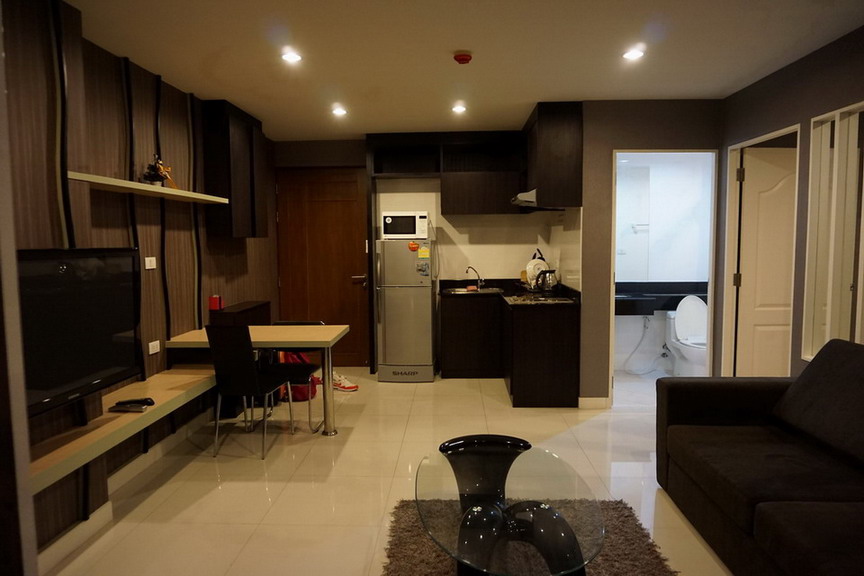 Condo for Sale and Rent on Thappraya Road