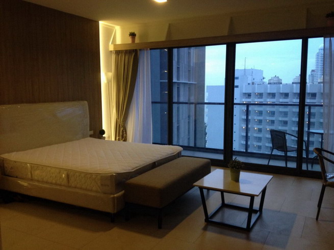 Condo For Rent in Wong Amat Beach Pattaya