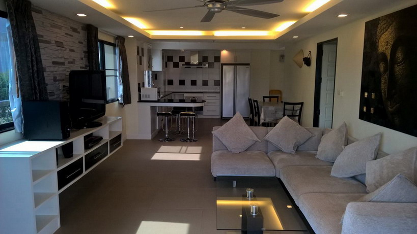 Wongamat Beach Condo for Sale and Rent