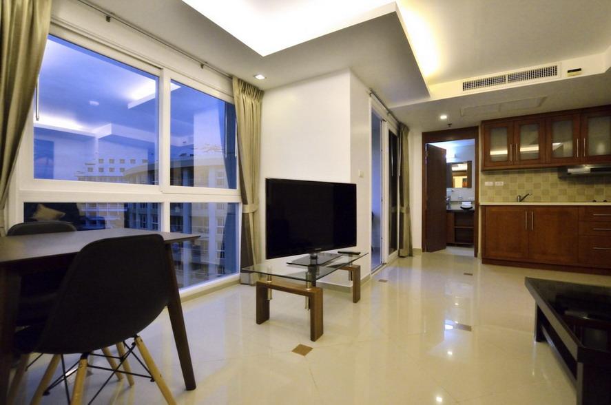 Corner unit Condo for Rent in Pattaya City