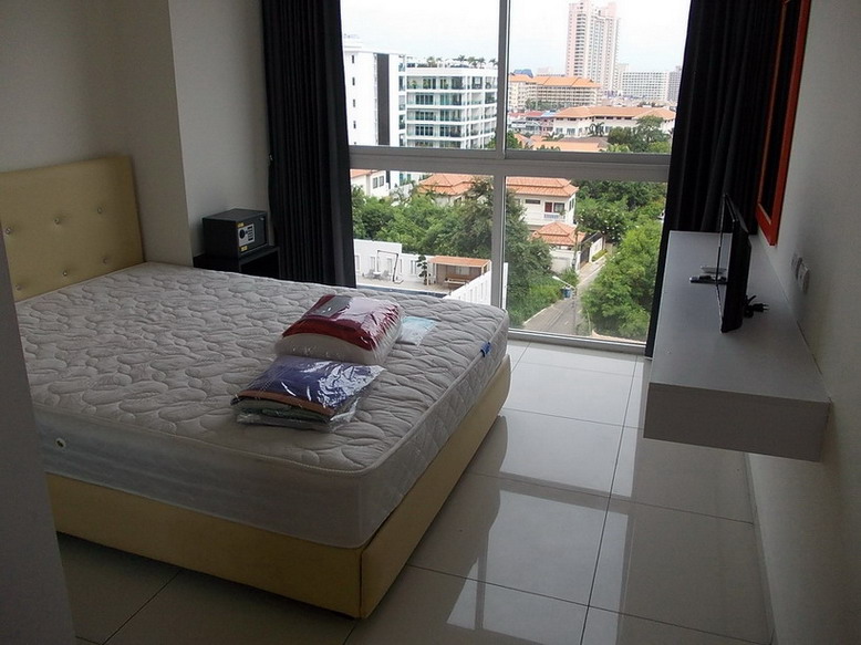 1 Bedroom Condo for Rent on Phratumnak Hill