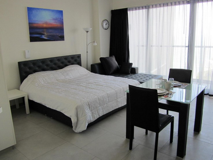 Beachfront Condo For Rent in Wong Amat Beach Pattaya