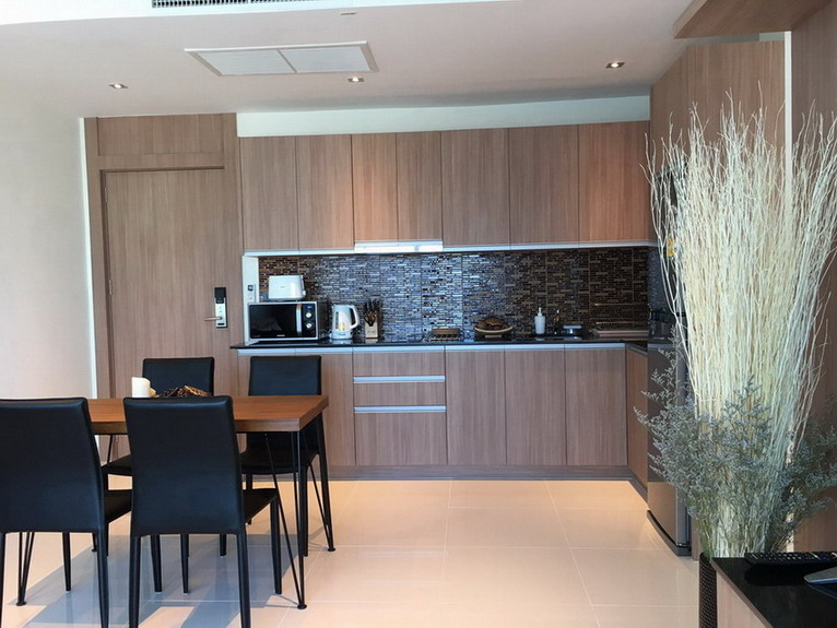 2 Bedrooms Condo for Rent in Na Jomtien Beach