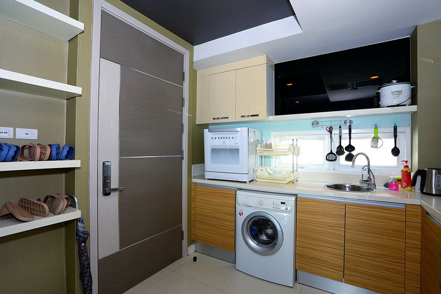 Luxurious Condo 3 Bedrooms for Rent in Central Pattaya