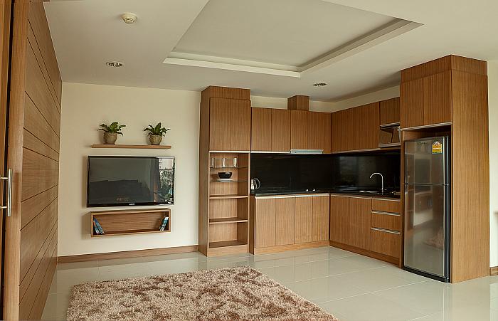 Big Room Condo for Rent in South Pattaya