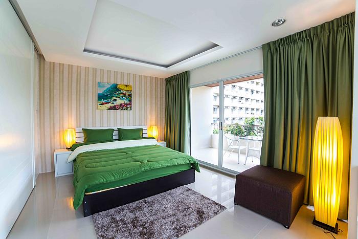 Big Room Condo for rent in Jomtien