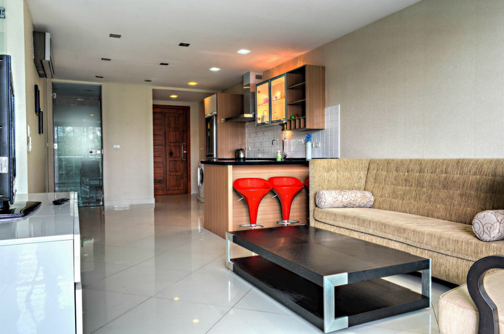 2 Bedrooms Condo for Sale and Rent in Wongamat Beach