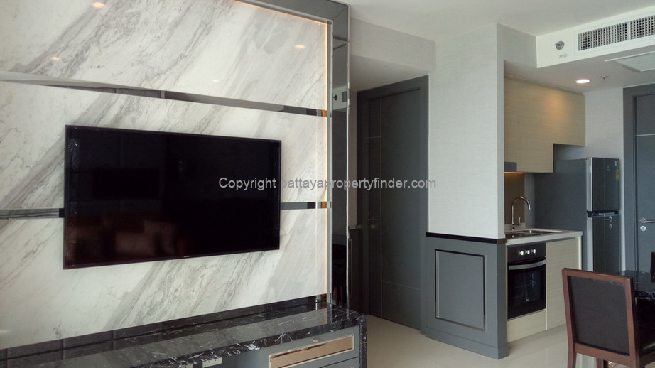 Brand New Condominium For Rent in Wong Amat Beach Pattaya