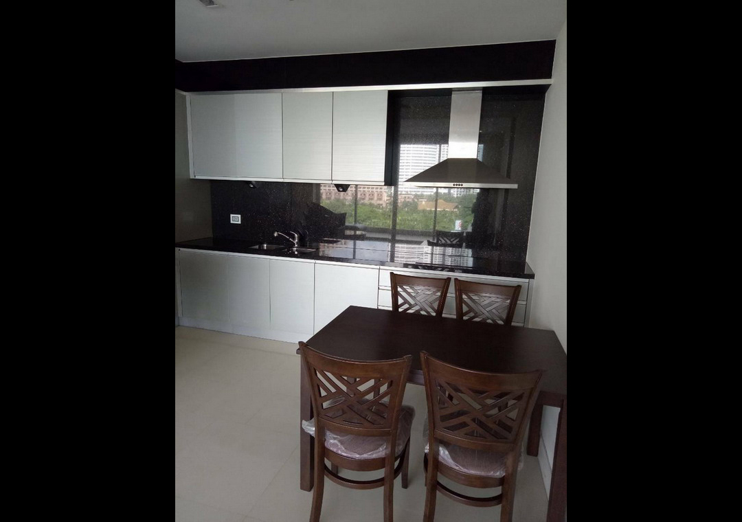 Sea View Condominium for Rent in Wong Amat Beach Pattaya