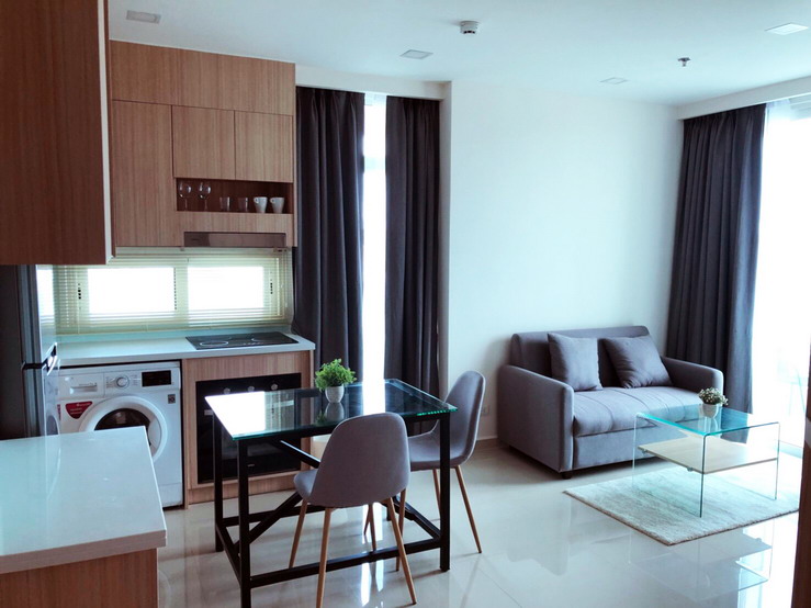 New 1 Bedroom Condo For Rent in South Pattaya